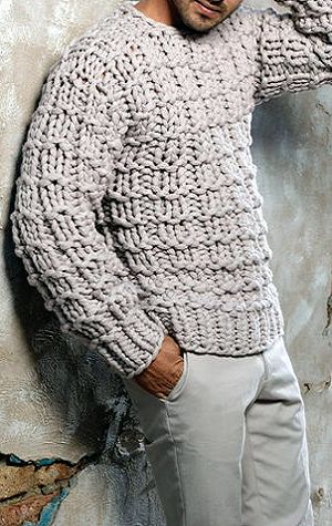 Grey Wool Men’s Hand Knit Crewneck Sweater 15A | Minimalist Look
