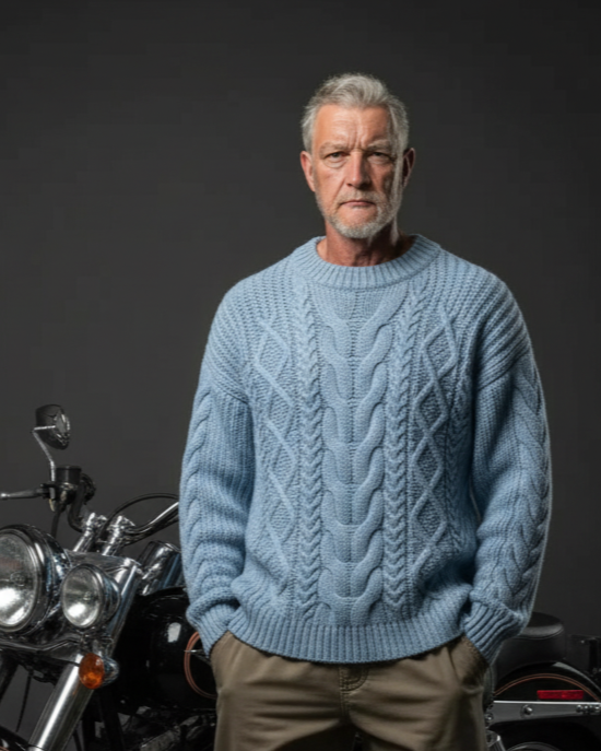 Men’s luxury Aran hand-knit crewneck sweater in blue, style B04